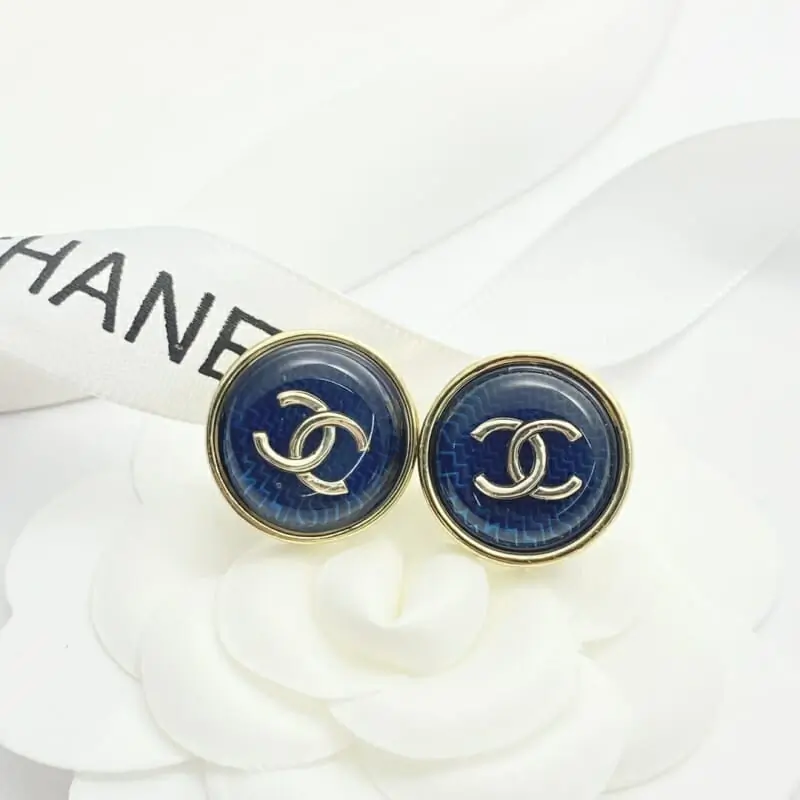 chanel boucles doreilles pour femme s_1270123